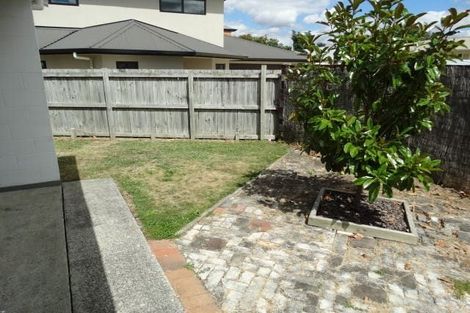 Photo of property in 68b Southsea Crescent, Silverdale, Hamilton, 3216