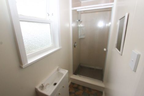 Photo of property in 1 Rimu Street, Tawa, Wellington, 5028