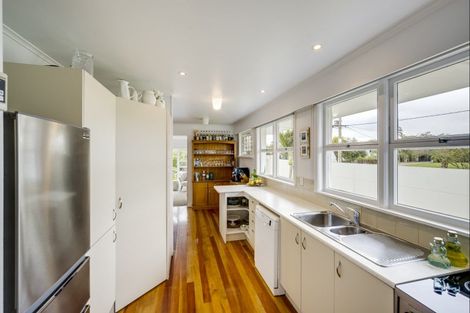 Photo of property in 31 Rogers Road, Bay View, Napier, 4104