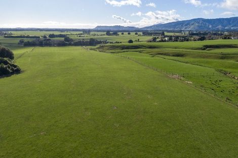 Photo of property in 130 Te Horo Hautere Cross Road, Hautere, Otaki, 5582