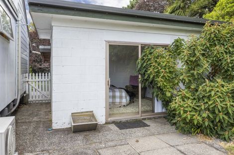 Photo of property in 15 Fairbank Avenue, Stratford, 4332