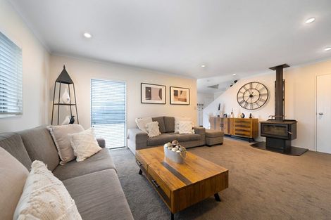 Photo of property in 28b Kirrie Avenue, Te Atatu South, Auckland, 0610