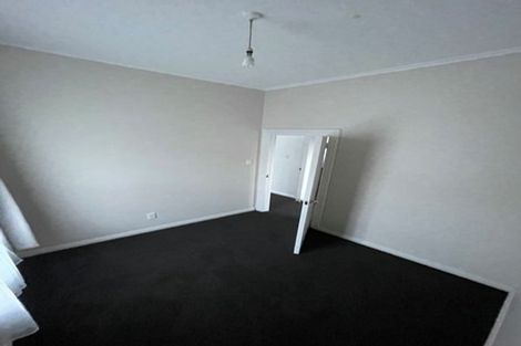 Photo of property in 1/50 Clyde Street, Island Bay, Wellington, 6023