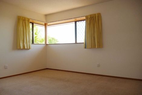 Photo of property in 40 Briarmont Street, Avondale, Christchurch, 8061