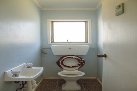 Photo of property in 1/43 Beatrice Avenue, Hillcrest, Auckland, 0627