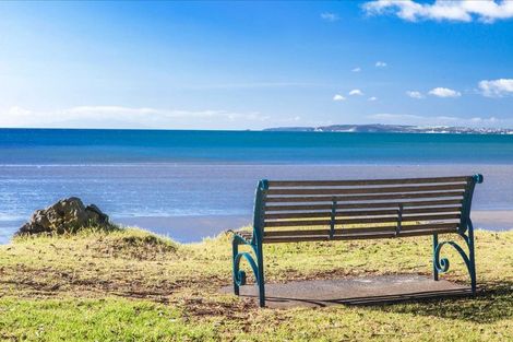 Photo of property in 6 Park Lane, Orewa, 0931