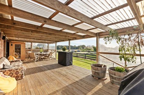 Photo of property in 567 Smart Road, Hillsborough, New Plymouth, 4372