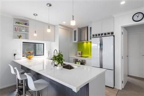 Photo of property in 16 Northmoor Boulevard, Rolleston, 7615