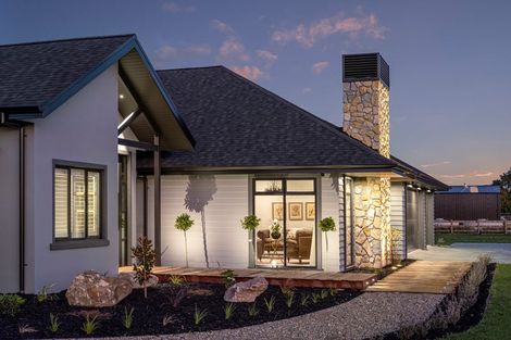 Photo of property in 16 Walnut Lane, Nukuhau, Taupo, 3330