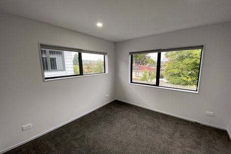 Photo of property in 1 Nagra Lane, Papakura, 2110