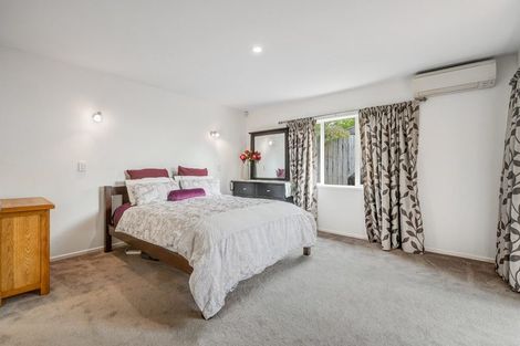 Photo of property in 69 Bluebird Crescent, Unsworth Heights, Auckland, 0632