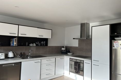 Photo of property in Altar Apartments, 32/120 Rintoul Street, Newtown, Wellington, 6021