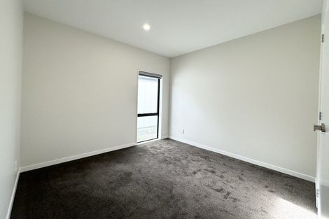 Photo of property in 16 Morus Road, Massey, Auckland, 0614