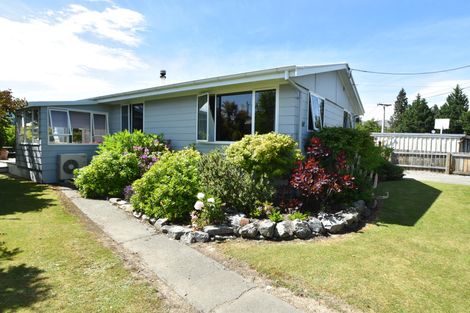 Photo of property in 21 Omahau Crescent, Twizel, 7901