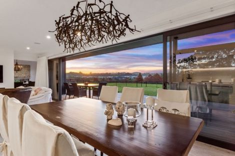 Photo of property in 154 Lakes Boulevard, Pyes Pa, Tauranga, 3112