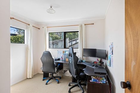 Photo of property in 10a Stillwater Crescent, Stillwater, Silverdale, 0993