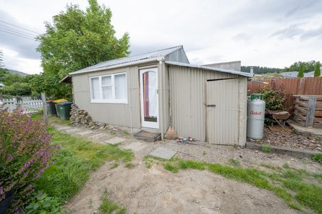 Photo of property in 6 Blyth Street, Clyde, 9330