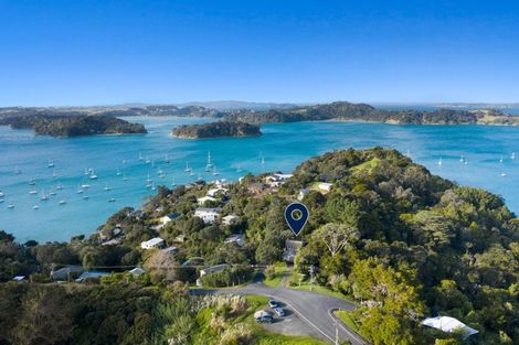 Photo of property in 2 Barr Road, Mahurangi West, Warkworth, 0983