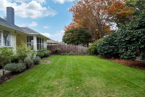 Photo of property in 47 Guildford Street, Burnside, Christchurch, 8053