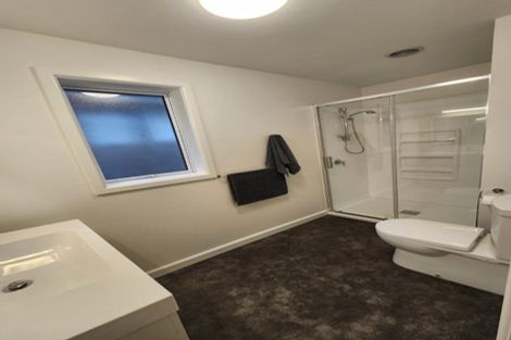 Photo of property in 9 Fitzwater Place, Henderson, Auckland, 0612