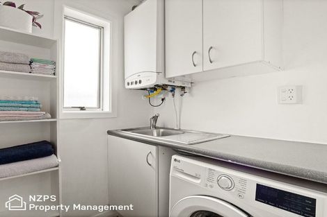Photo of property in 324 Bay View Road, South Dunedin, Dunedin, 9012