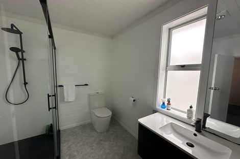 Photo of property in 27 Tukapa Street, Westown, New Plymouth, 4310