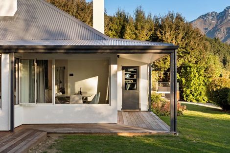 Photo of property in 28 Baywaters Lane, Closeburn, Queenstown, 9371