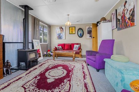 Photo of property in 19 Edward Street, Tokoroa, 3420