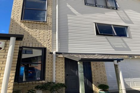 Photo of property in St Claire Village, 34/172 Mcleod Road, Te Atatu South, Auckland, 0610