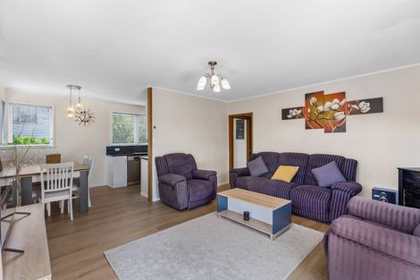 Photo of property in 114a Mcleod Road, Te Atatu South, Auckland, 0610