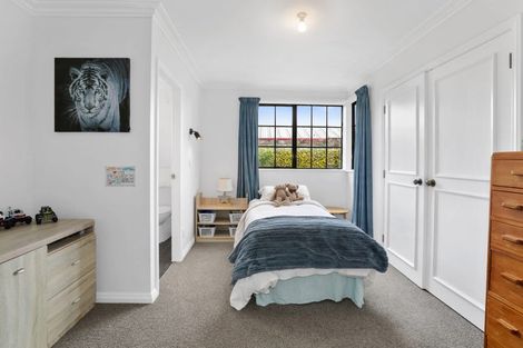Photo of property in 46 Arrowsmith Avenue, Waipahihi, Taupo, 3330