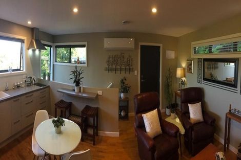 Photo of property in 51 Tainui Road, Titirangi, Auckland, 0604