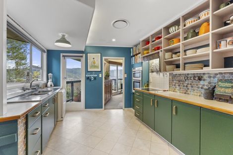 Photo of property in 26 Gurney Road, Kelson, Lower Hutt, 5010