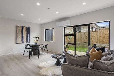 Photo of property in 5/191 Rathgar Road, Henderson, Auckland, 0610