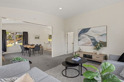 Photo of property in 32 Dart Place, Fernhill, Queenstown, 9300