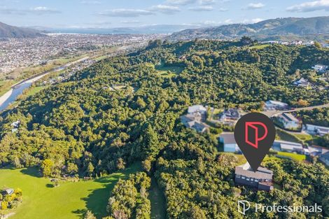 Photo of property in 17 Lindis Lane, Kelson, Lower Hutt, 5010