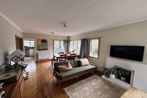 Photo of property in 111 Nevay Road, Miramar, Wellington, 6022