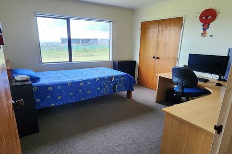 Photo of property in 145 Kohanga Road, Te Kohanga, Tuakau, 2693