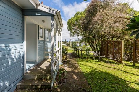 Photo of property in 105 Te Pene Avenue, Titahi Bay, Porirua, 5022