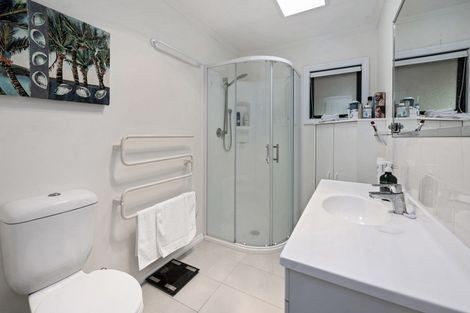 Photo of property in 6 Iriirikapua Parade, Owhata, Rotorua, 3010