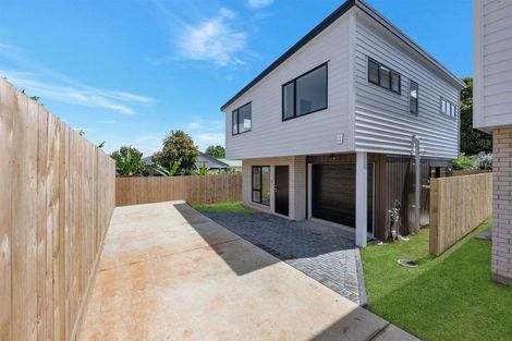 Photo of property in 451e Massey Road, Mangere East, Auckland, 2024
