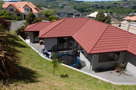 Photo of property in 35 Waverton Terrace, Churton Park, Wellington, 6037