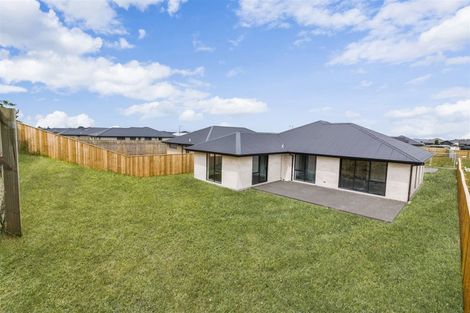 Photo of property in 15 Fountain Place, Rolleston, 7614