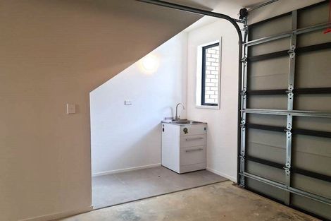 Photo of property in 42c Don Buck Road, Massey, Auckland, 0614