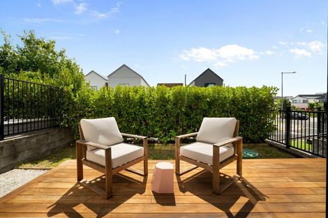 Photo of property in 2 Skua Road, Hobsonville, Auckland, 0616