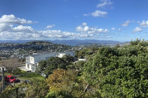 Photo of property in 37 Huntleigh Park Way, Ngaio, Wellington, 6035