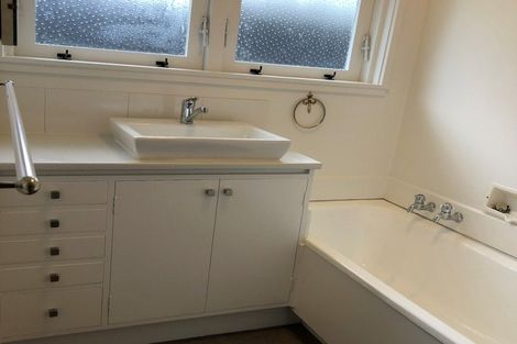 Photo of property in 96 Hinau Street, Riccarton, Christchurch, 8041