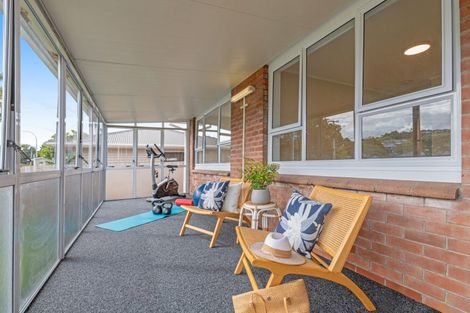 Photo of property in 1/179 Centreway Road, Orewa, 0931