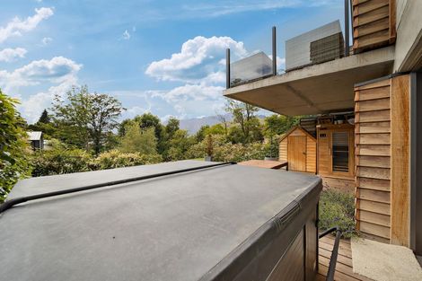 Photo of property in 67 Andrews Road, Queenstown, 9300