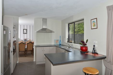 Photo of property in 11 Mcainch Place, Te Kamo, Whangarei, 0112